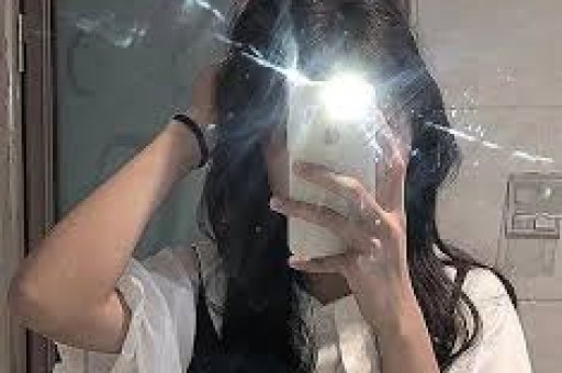 骗捐并育有一子？江歌母亲被曝有过四次婚姻被质疑“卖惨人设”