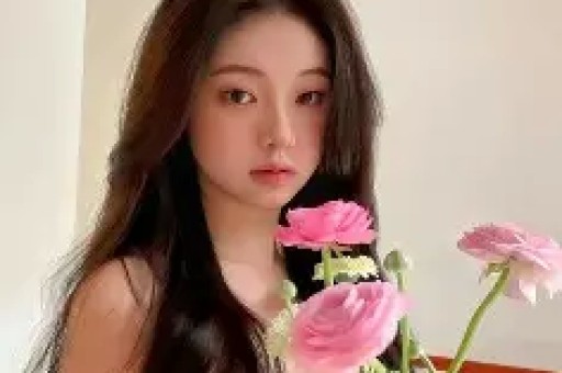 断更五个月首度发声！网红董赤赤坦言患上抑郁症遭导演恶意引导